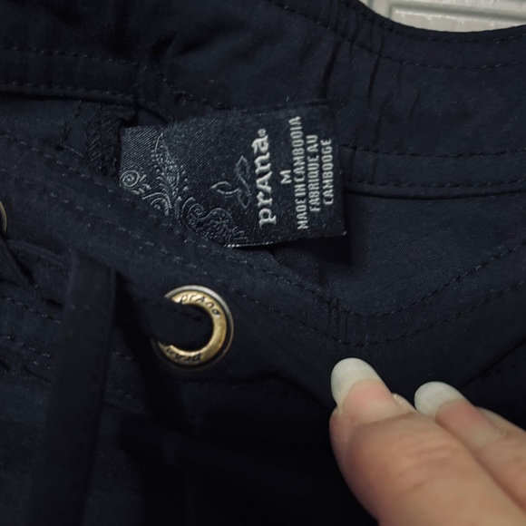 PrAna Breathe Capri Pants M Black - Picture 4 of 9
